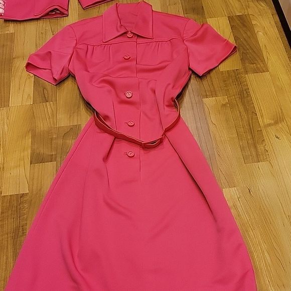 Town & Country Coronado, CA Hot Pink Dress Blazer Suit Set Belted Scarf 2-PC S - Picture 9 of 12